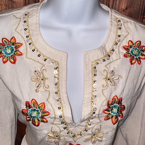 Absolutely gorgeous top - Picture 2 of 8